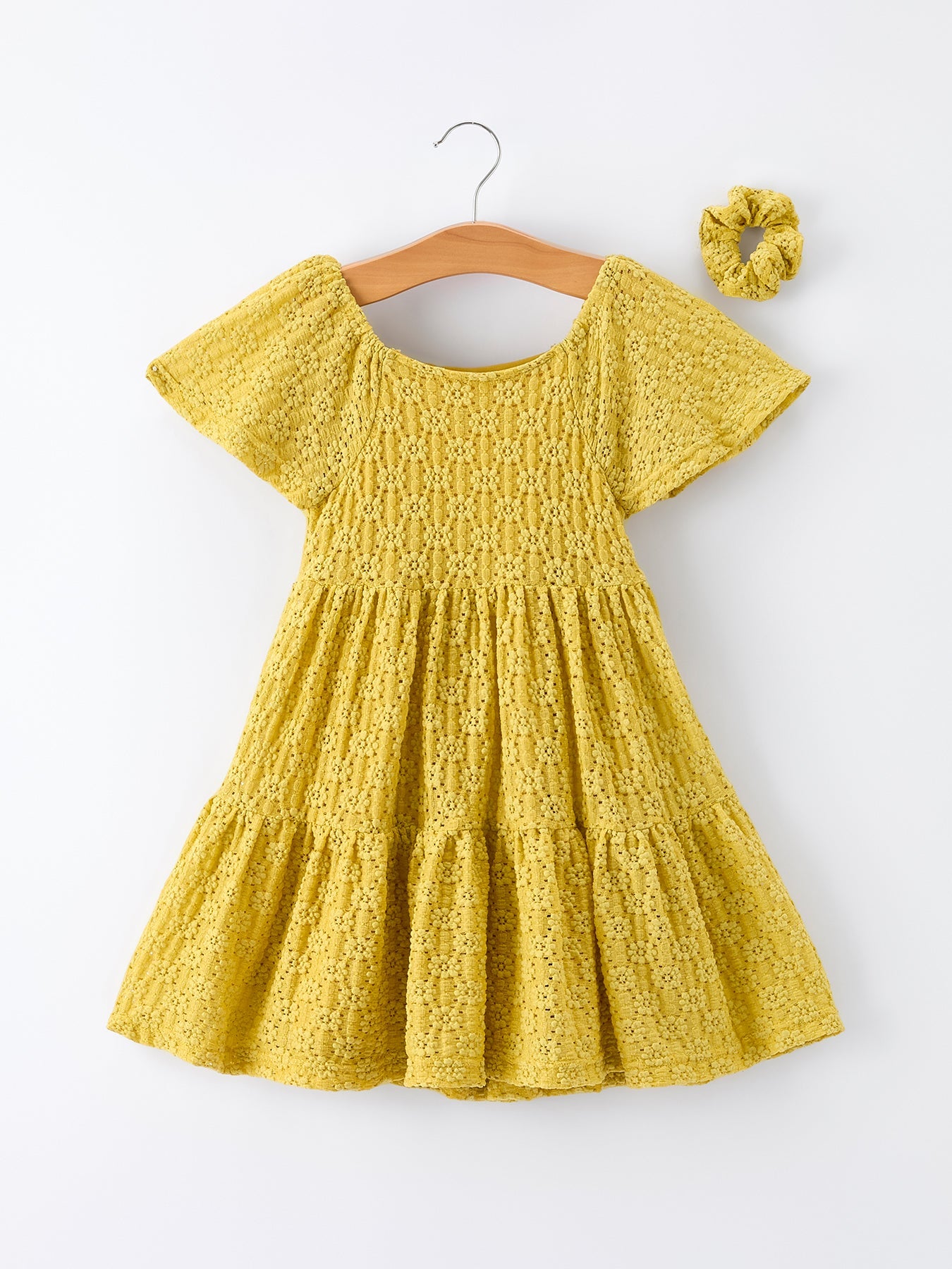 Spring Solid Girls Lace Tiered Dress With Scrunchie