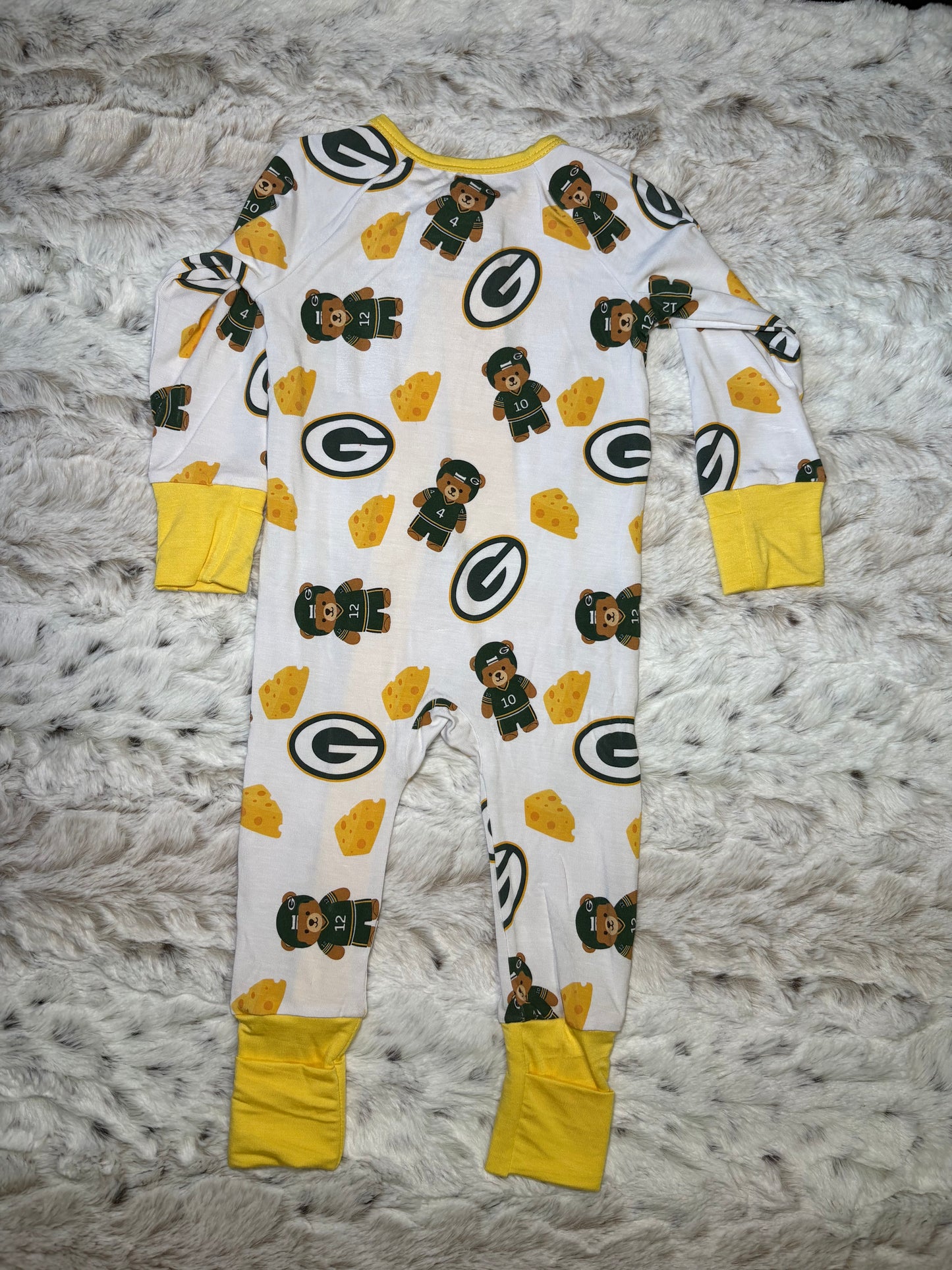 Yellow and green bear zippy