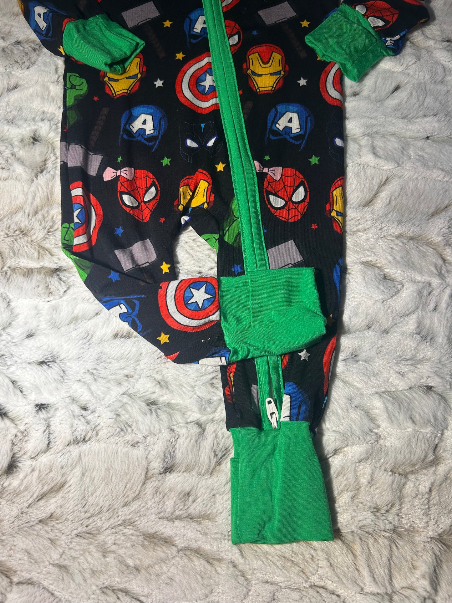Avengers bamboo zippy green trim
