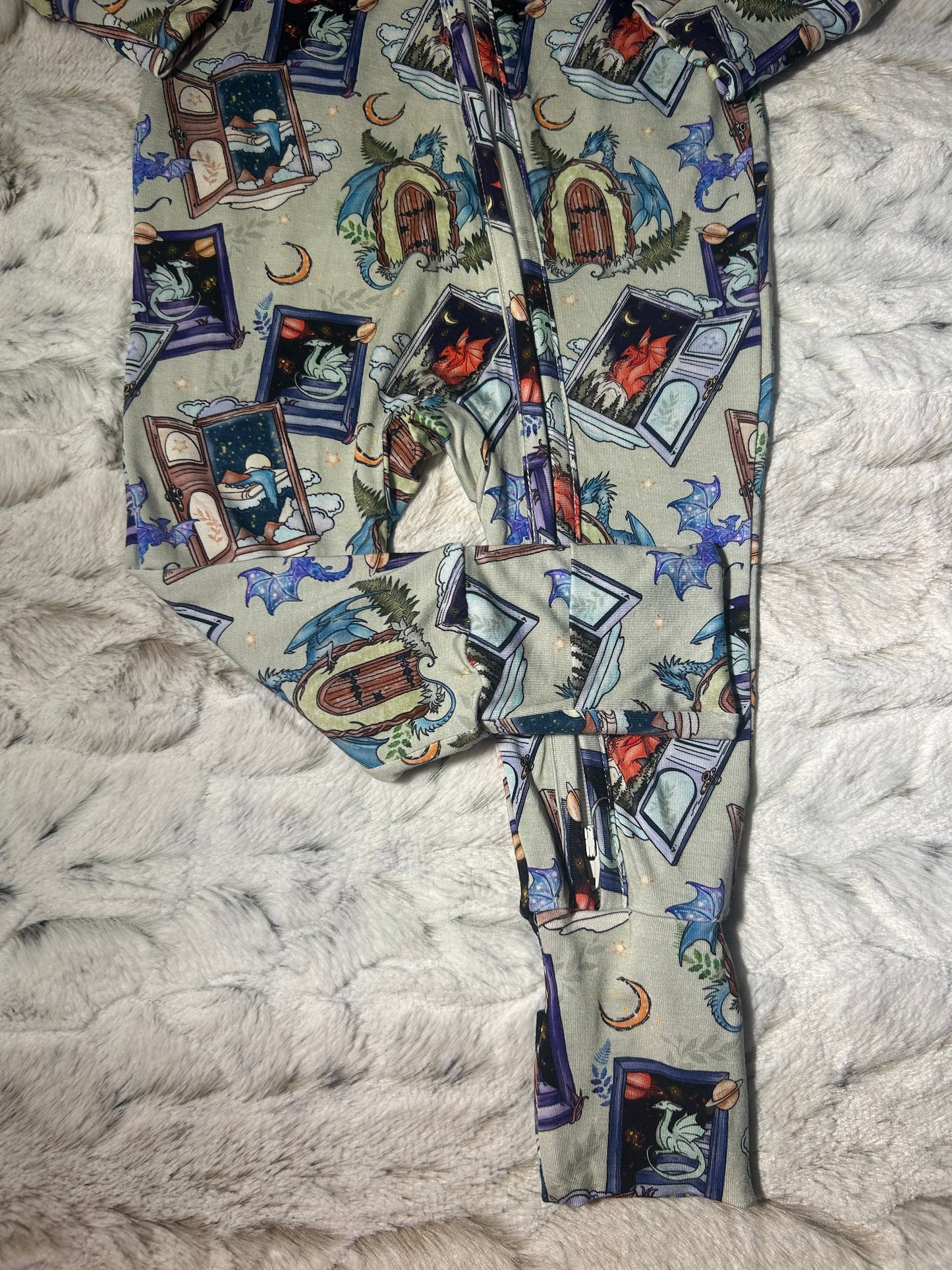 Dragon world bamboo zippy