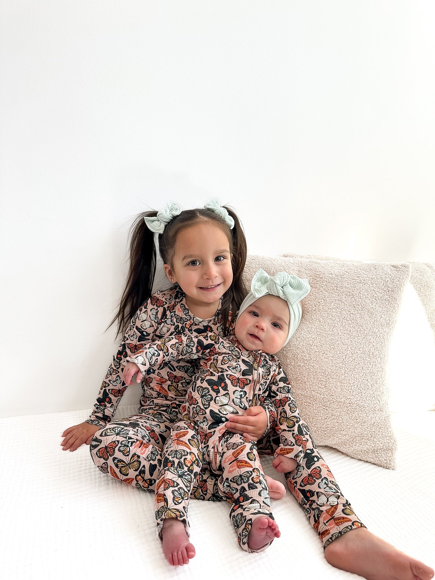 MONARCH | TWO PIECE SET