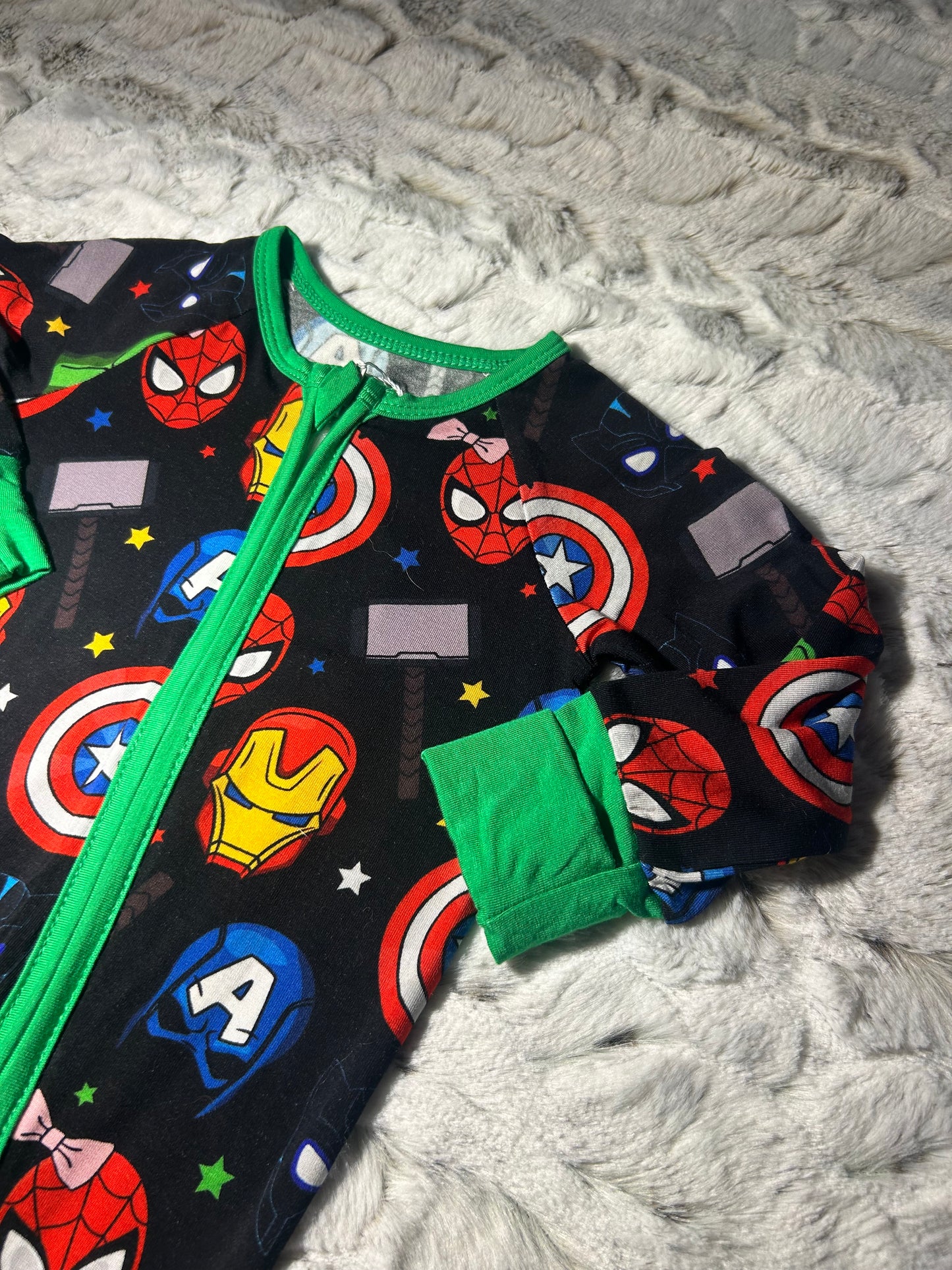 Avengers bamboo zippy green trim