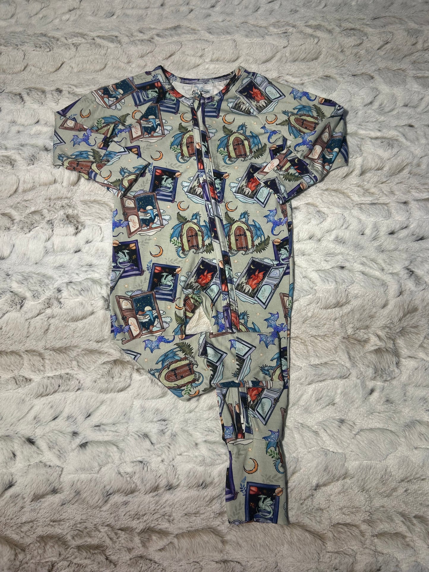 Dragon world bamboo zippy