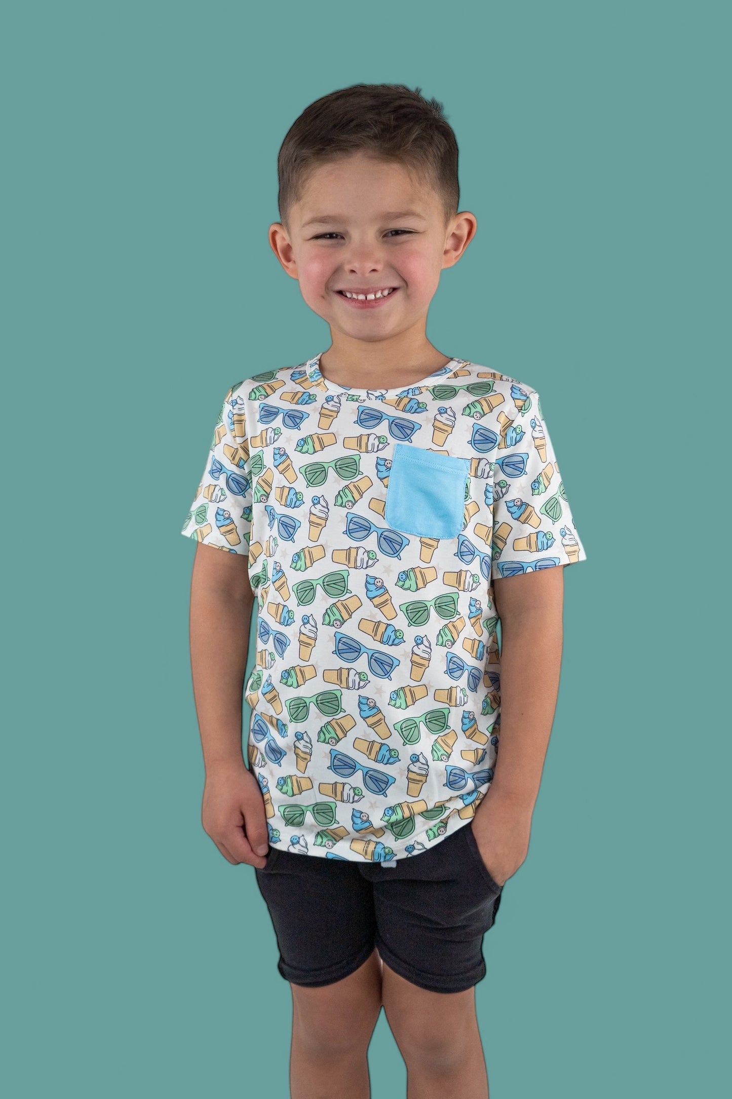 COOL SUMMER DREAM POCKET TEE
