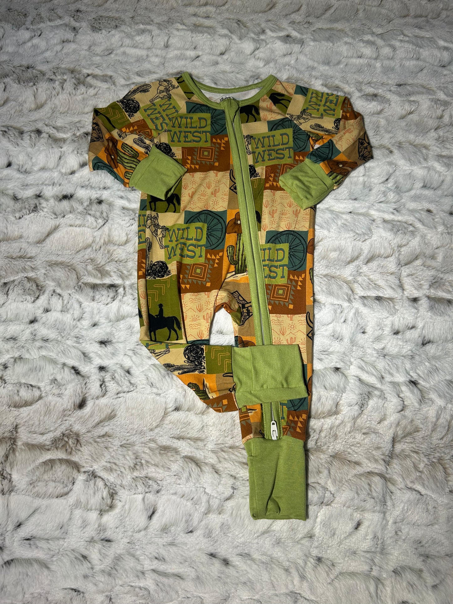 Wild West bamboo zippy