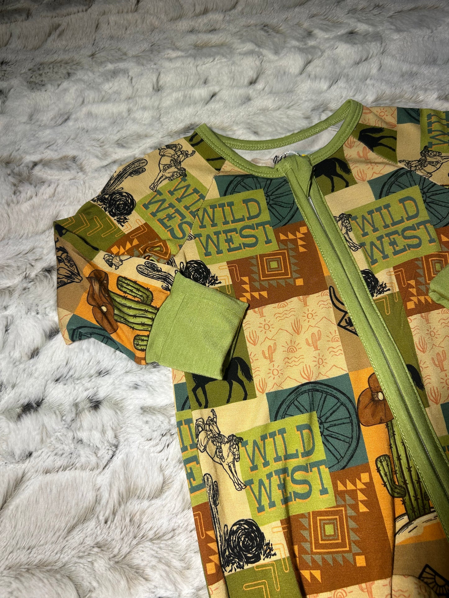 Wild West bamboo zippy