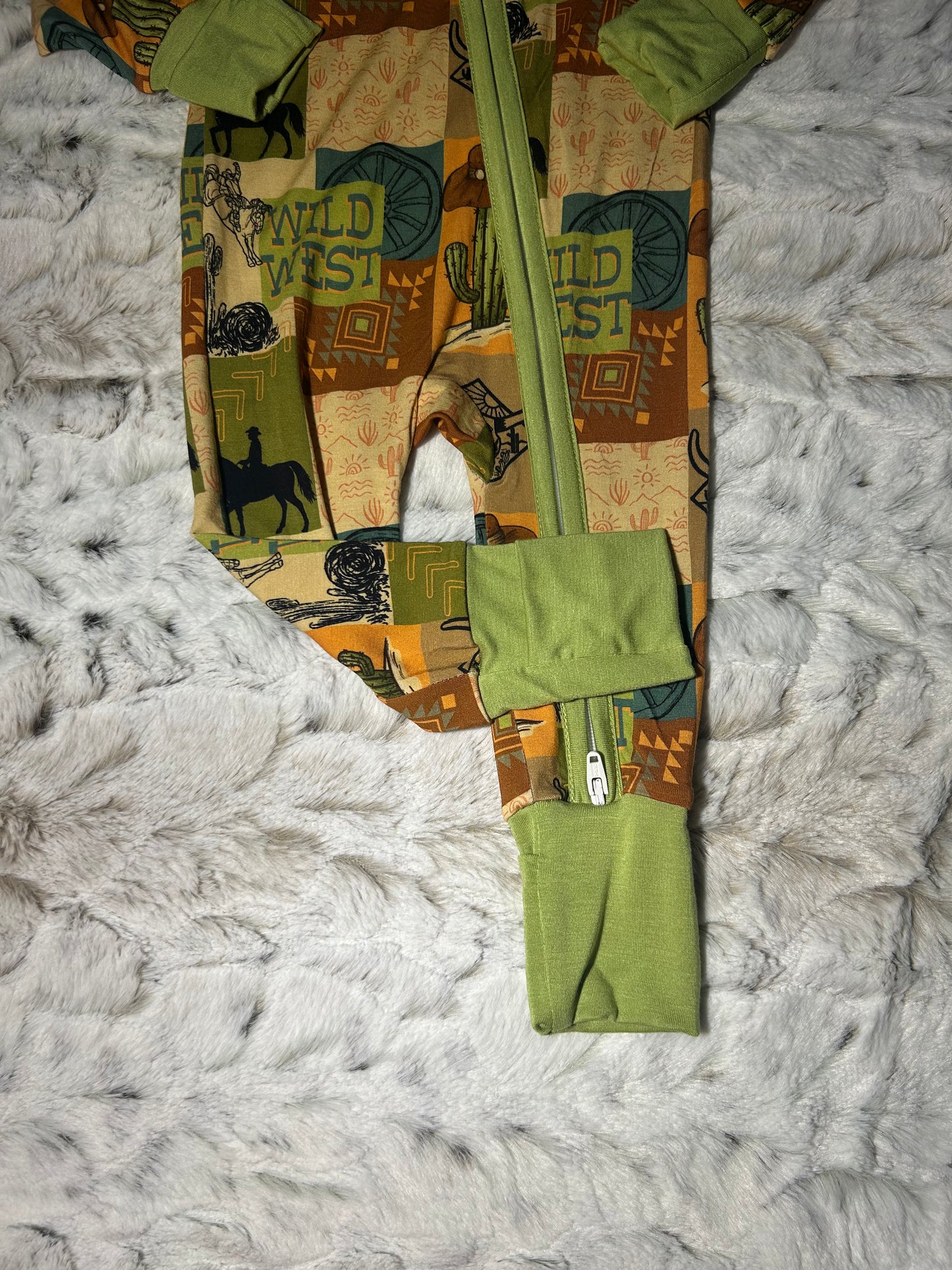 Wild West bamboo zippy